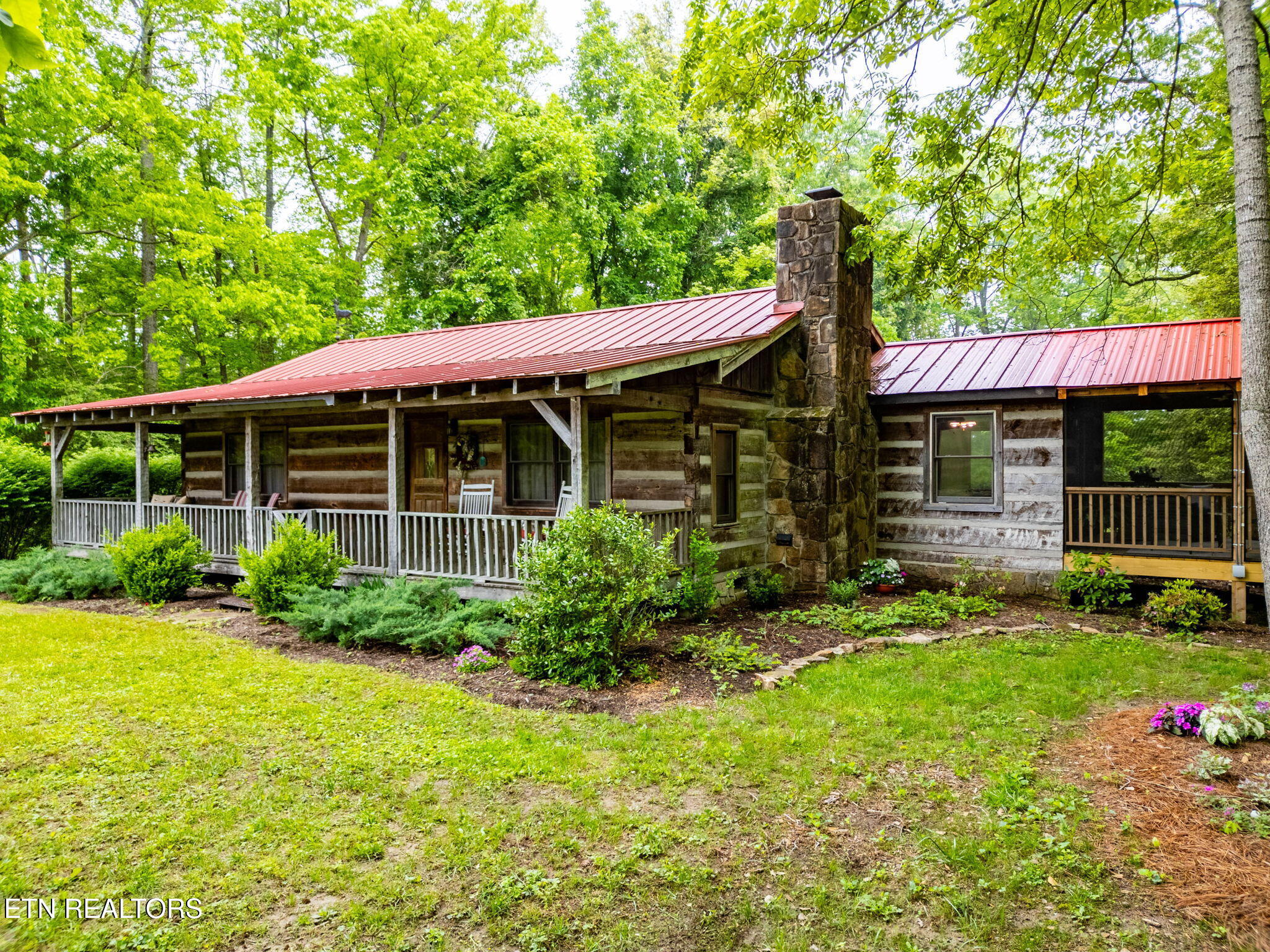 1854 Catusa Rd