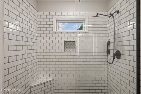 Tiny photo for 9712 Tranquility Lane, Kodak, TN 37764 (MLS # 1338722)