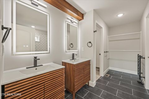 Tiny photo for 9712 Tranquility Lane, Kodak, TN 37764 (MLS # 1338722)