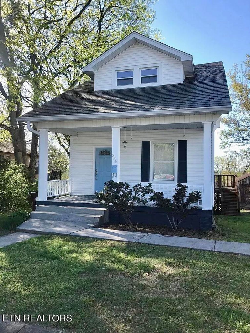 Photo of 334 W Lincoln Rd, Alcoa, TN 37701 (MLS # 1267309)