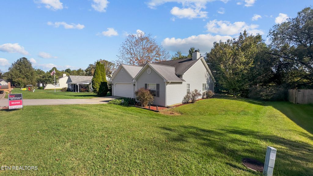 Photo of 7608 Berrycoat Drive, Corryton, TN 37721 (MLS # 1317059)