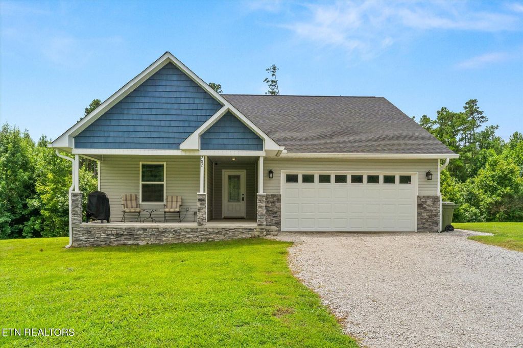 Photo of 282 Mountain Vista Rd, Oliver Springs, TN 37840 (MLS # 1271711)