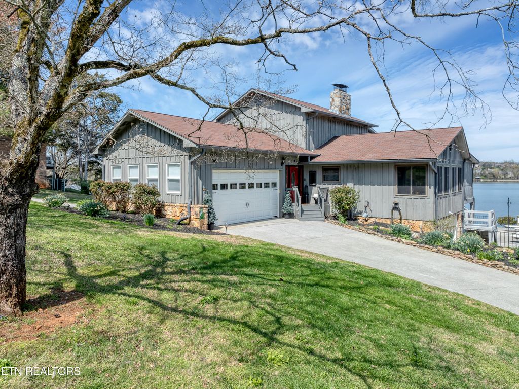 Photo of 3670 Channel Drive, Louisville, TN 37777 (MLS # 1249473)