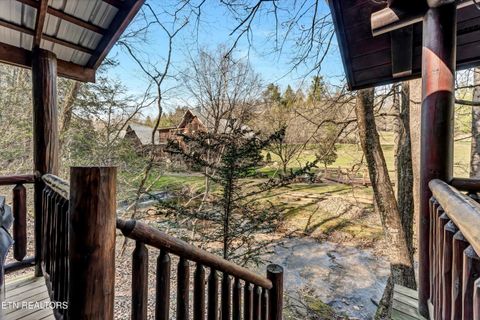 Tiny photo for 2609 Cedar Falls Way, Sevierville, TN 37862 (MLS # 1298220)