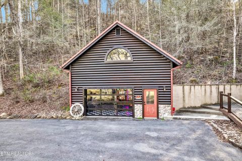 Tiny photo for 2609 Cedar Falls Way, Sevierville, TN 37862 (MLS # 1298220)