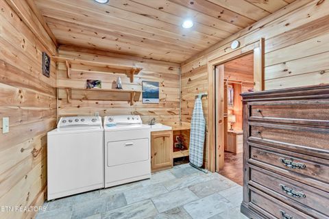 Tiny photo for 2609 Cedar Falls Way, Sevierville, TN 37862 (MLS # 1298220)