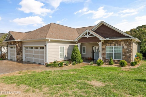 Photo of 146 Lighthouse Blvd, Loudon, TN 37774 (MLS # 1359445)