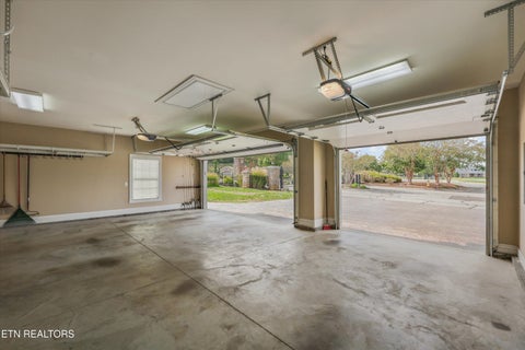 Tiny photo for 146 Lighthouse Blvd, Loudon, TN 37774 (MLS # 1359445)