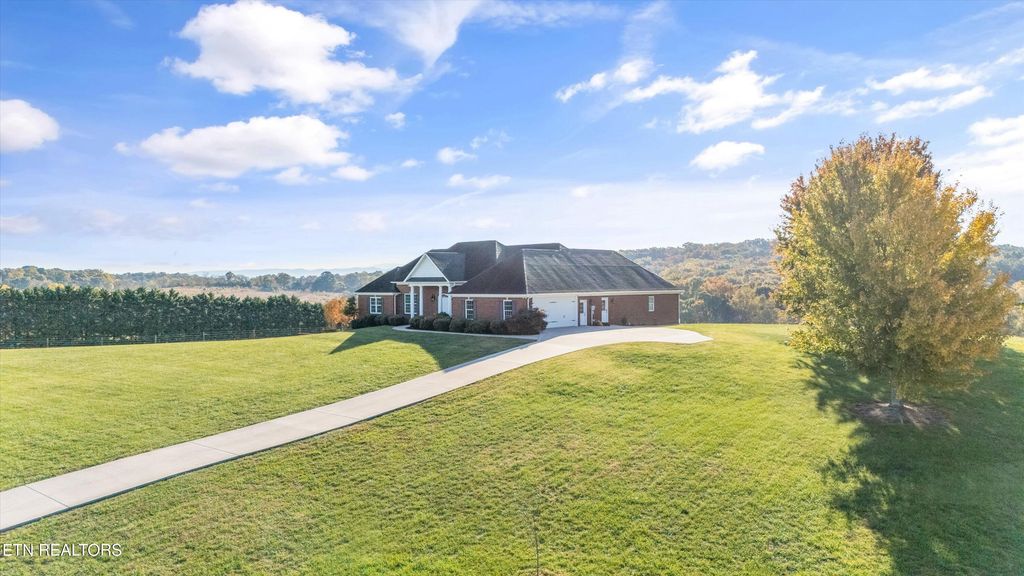 Photo of 3200 Peterson Rd, Greenback, TN 37742 (MLS # 1280688)