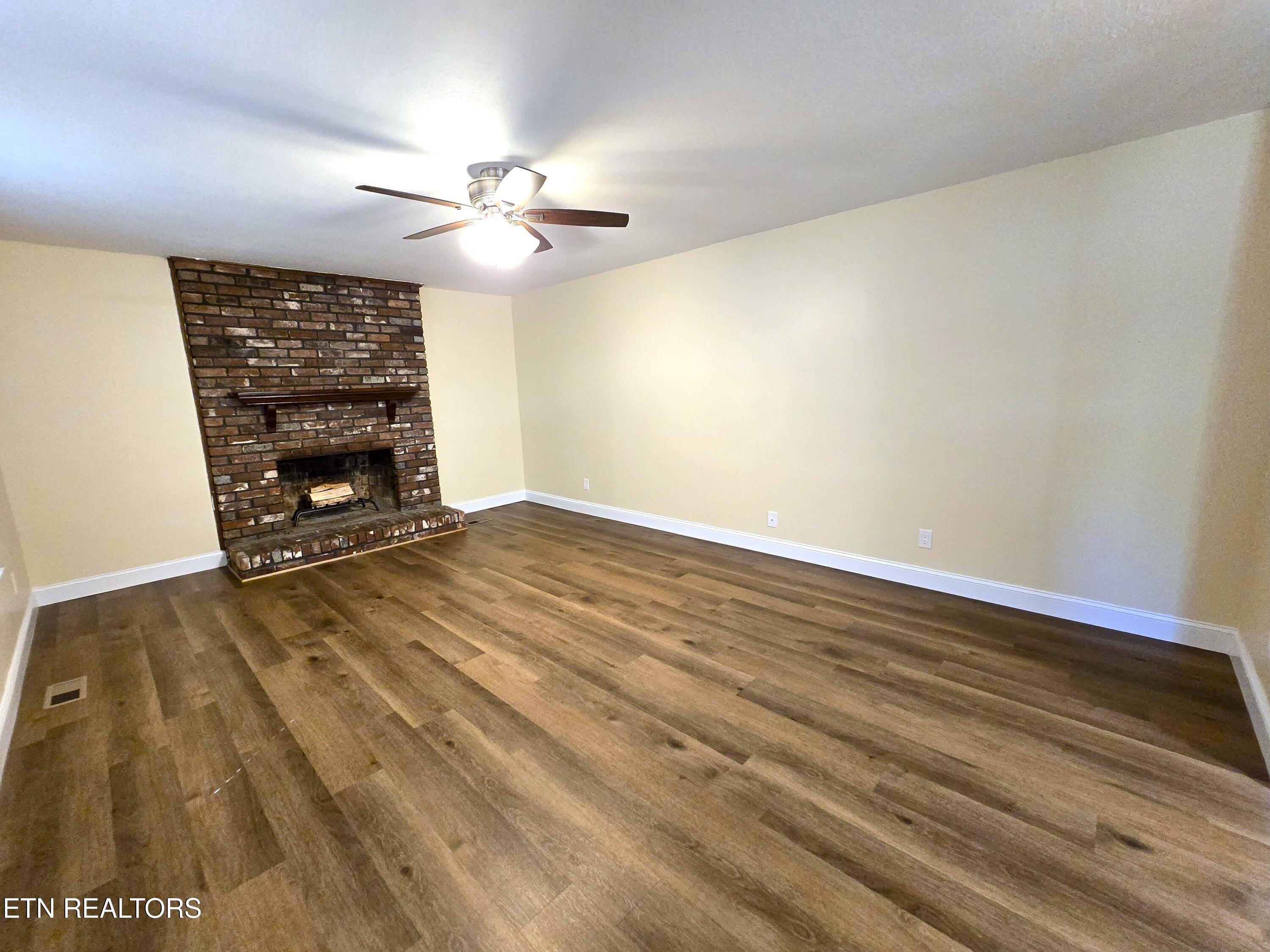 4078 Glenmore Drive