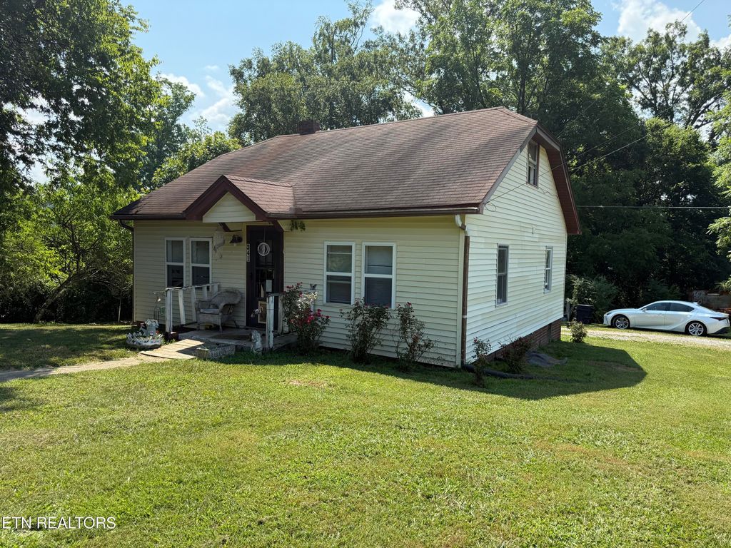 Photo of 241 Bull Run Rd, Powell, TN 37849 (MLS # 1307628)