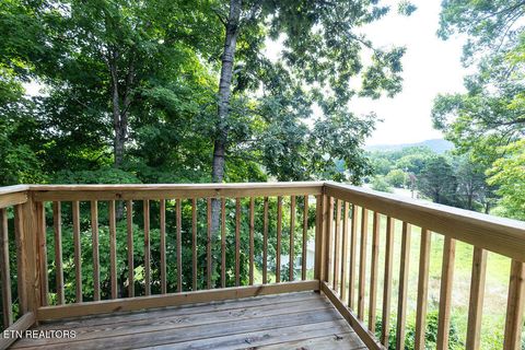 Tiny photo for 138 California Ave, Oak Ridge, TN 37830 (MLS # 1347863)