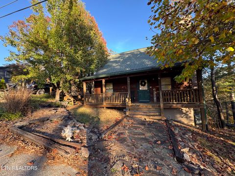 Photo of 124 Cutter Gap Rd, Townsend, TN 37882 (MLS # 1320960)