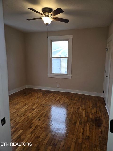 Tiny photo for 1920 Wheeler St, Knoxville, TN 37917 (MLS # 1323134)
