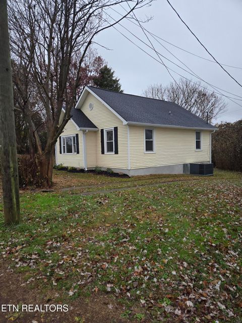 Tiny photo for 1920 Wheeler St, Knoxville, TN 37917 (MLS # 1323134)