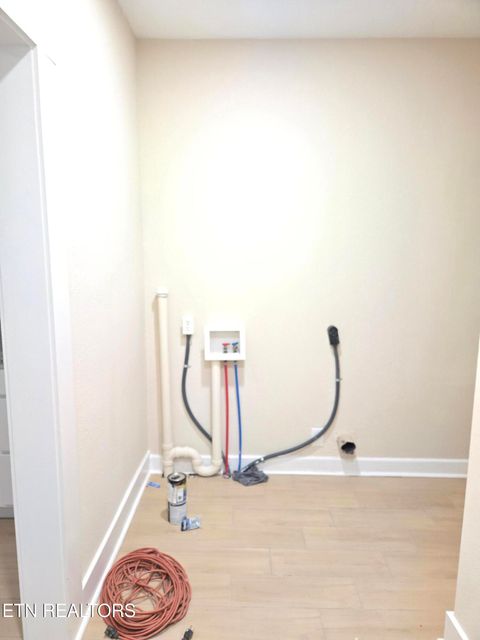 Tiny photo for 1920 Wheeler St, Knoxville, TN 37917 (MLS # 1323134)