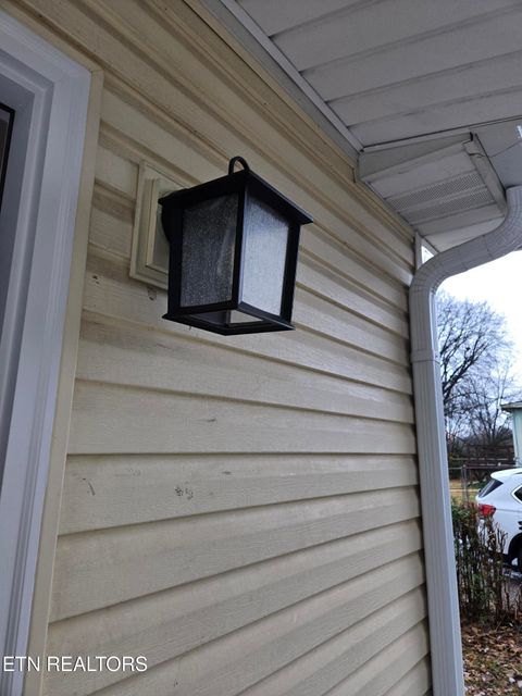 Tiny photo for 1920 Wheeler St, Knoxville, TN 37917 (MLS # 1323134)