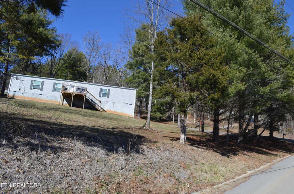 Photo of 521 Academy St, Maynardville, TN 37807 (MLS # 1328357)