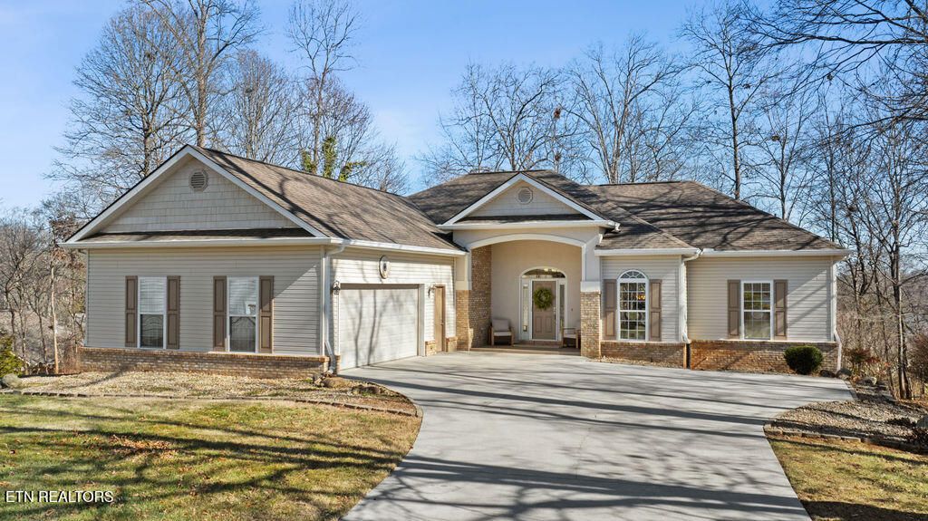 Photo of 227 Saligugi Circle, Loudon, TN 37774 (MLS # 1329446)