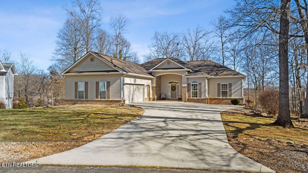 Photo of 227 Saligugi Circle, Loudon, TN 37774 (MLS # 1329446)