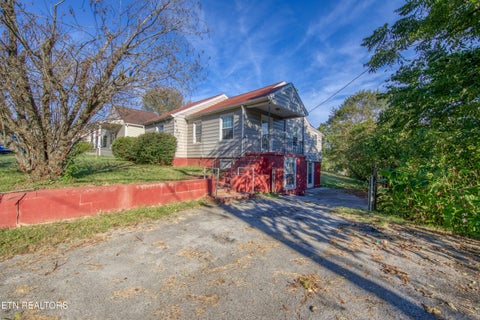 Tiny photo for 1829 Allen Ave, Knoxville, TN 37920 (MLS # 1357380)