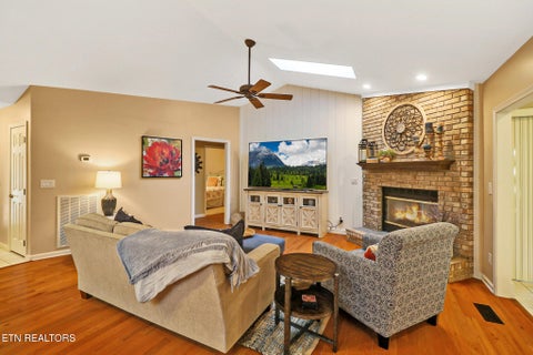 Tiny photo for 110 Lynhurst Drive, Crossville, TN 38558 (MLS # 1354979)