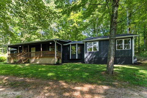 Photo of 663 New Clear Branch Rd, Rocky Top, TN 37769 (MLS # 1314240)