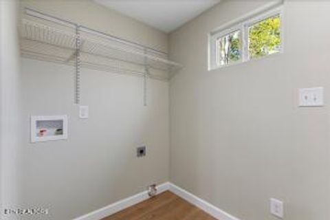 Tiny photo for 400 N Iowa Ave, Etowah, TN 37331 (MLS # 1338013)