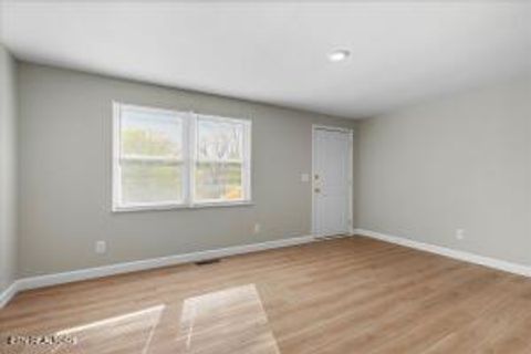 Tiny photo for 400 N Iowa Ave, Etowah, TN 37331 (MLS # 1338013)