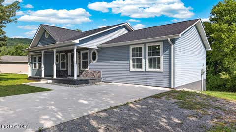 Tiny photo for 129 S Walden Drive, Harriman, TN 37748 (MLS # 1346323)