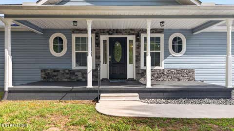 Tiny photo for 129 S Walden Drive, Harriman, TN 37748 (MLS # 1346323)