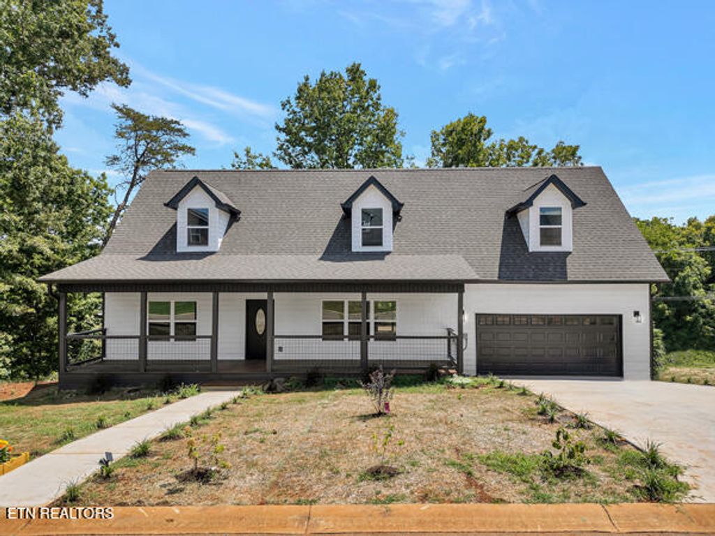 Photo of 1283 Lori Ellen Court, Sevierville, TN 37876 (MLS # 1313263)