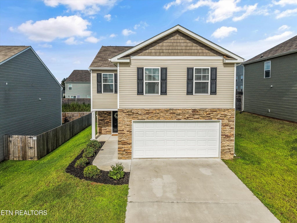Photo of 211 Belle Court, Talbott, TN 37877 (MLS # 1351093)