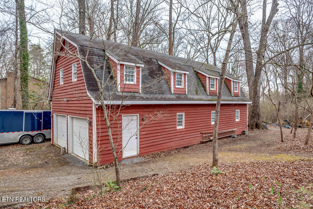 52 Deer Ridge Rd