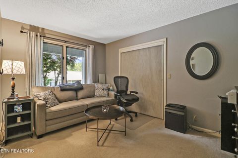 Tiny photo for 15 Kingsboro Lane, Crossville, TN 38558 (MLS # 1337979)