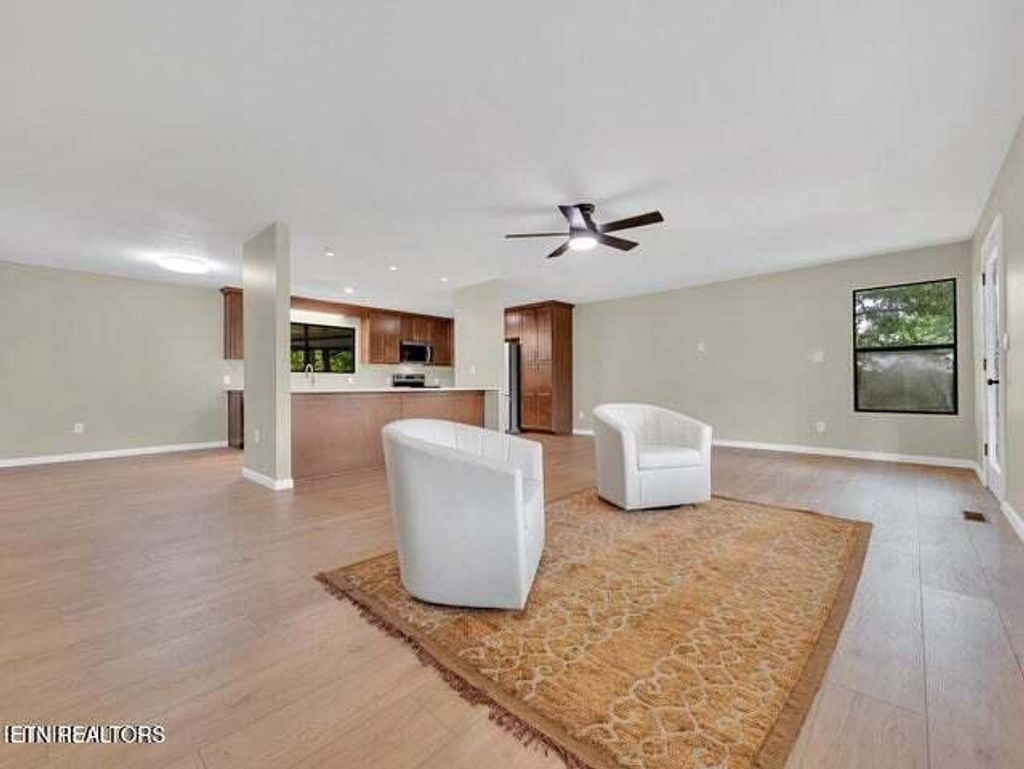 Photo of 2024 Cravens Drive, Crossville, TN 38572 (MLS # 1327847)