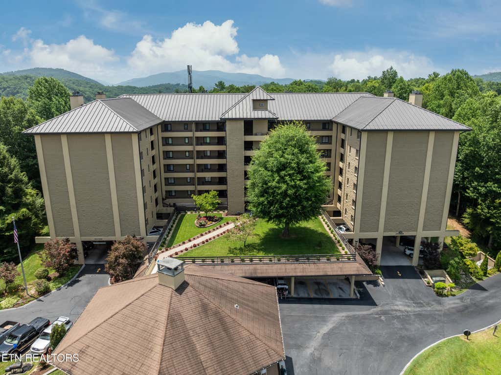 Photo of 1704 Hidden Hills Rd #APT 108, Gatlinburg, TN 37738 (MLS # 1347199)