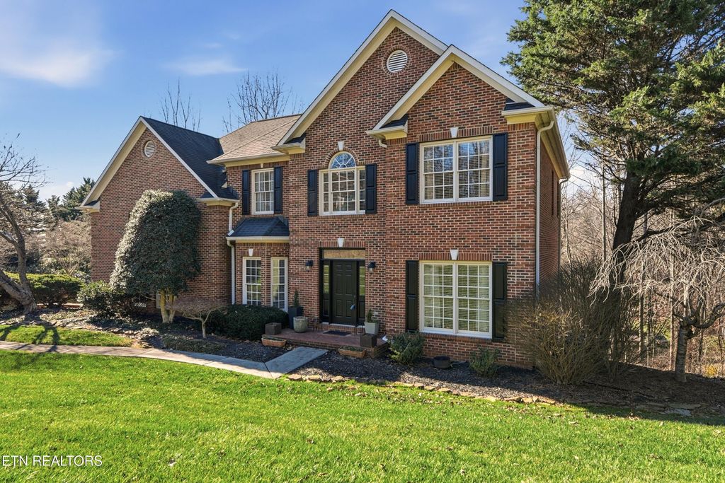 Photo of 705 Valley Hill Lane, Knoxville, TN 37922 (MLS # 1326968)