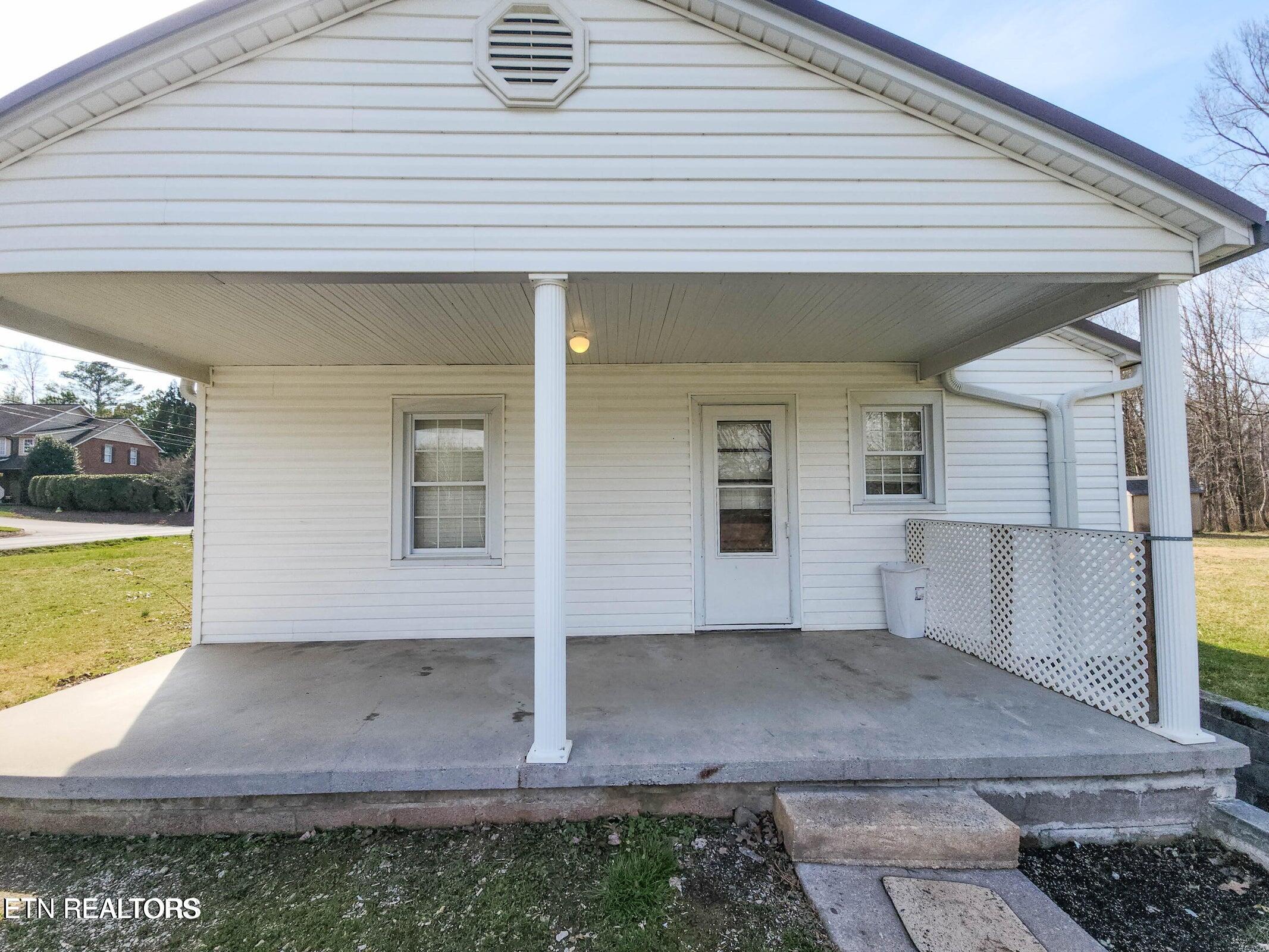 4129 Crippen Rd