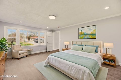 Tiny photo for 418 Highland Drive, Clinton, TN 37716 (MLS # 1331796)