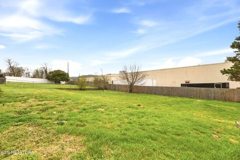 Tiny photo for 418 Highland Drive, Clinton, TN 37716 (MLS # 1331796)