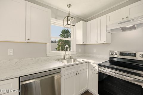 Tiny photo for 418 Highland Drive, Clinton, TN 37716 (MLS # 1331796)