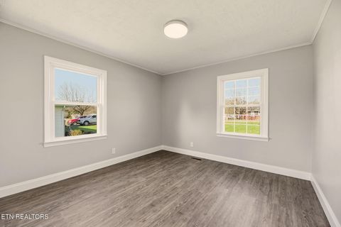 Tiny photo for 418 Highland Drive, Clinton, TN 37716 (MLS # 1331796)