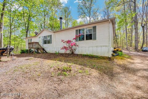 Photo of 391 Manor Rd, Kingston, TN 37763 (MLS # 1336297)