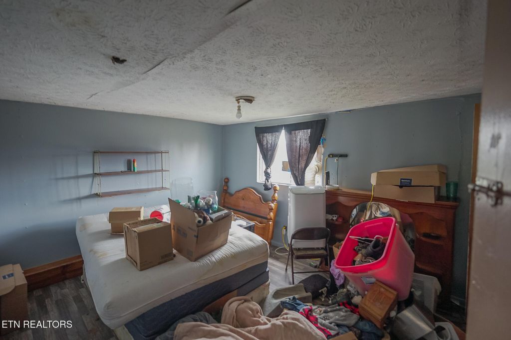Photo of 1732 Branam Hill Rd, Jellico, TN 37762 (MLS # 1292125)