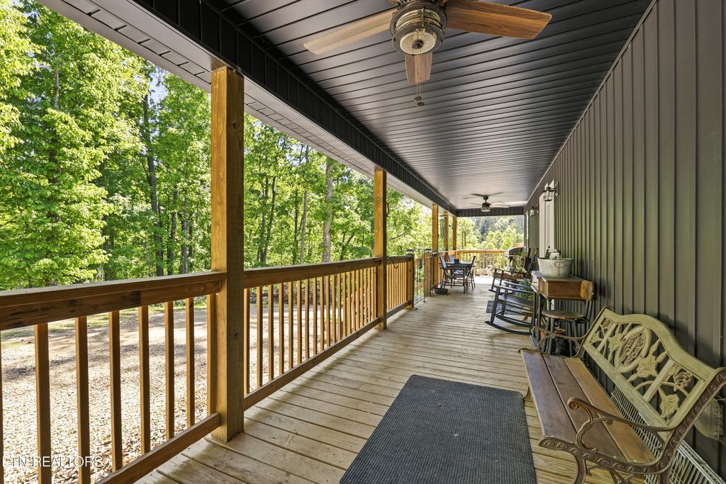 Photo of 1210 Emerald Waters Drive, Newport, TN 37821 (MLS # 1338118)