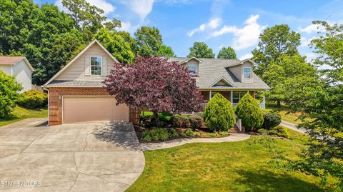 Photo of 1432 Chessingham Drive, Maryville, TN 37801 (MLS # 1341567)