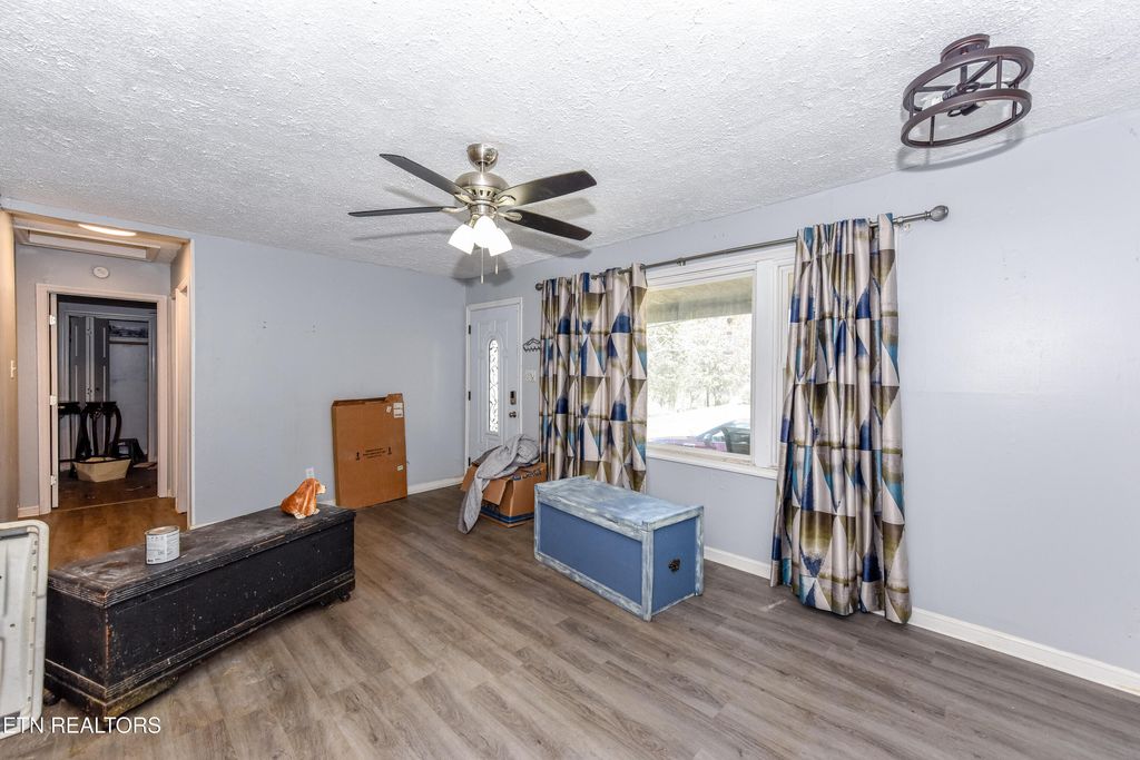 Photo of 2533 Davenport Rd, Knoxville, TN 37920 (MLS # 1322450)