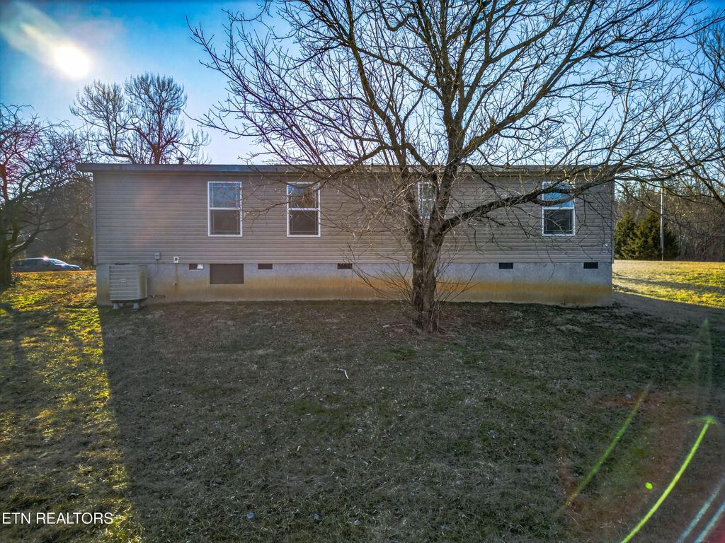 Photo of 238 Overlook Lane, Rutledge, TN 37861 (MLS # 1328808)