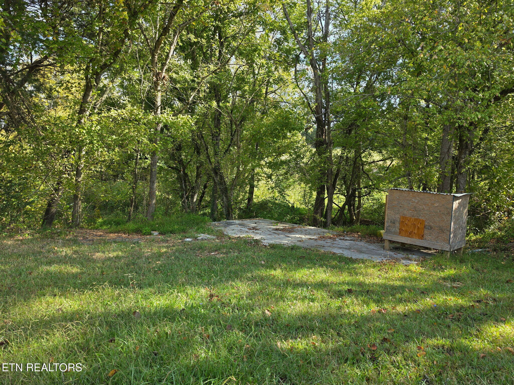 2285 Douglas Dam Rd